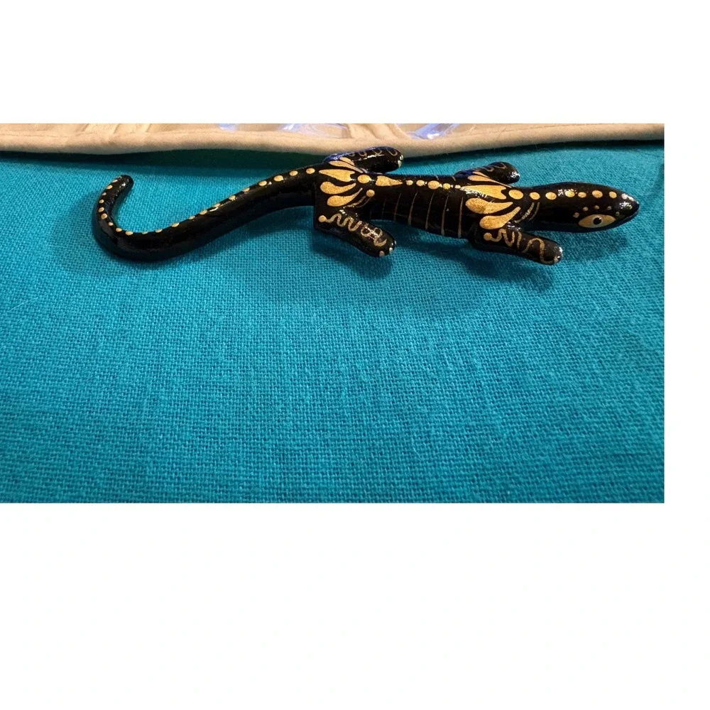 Vintage Hand Painted Lizard Brooch Pin & Earring Set - Folk Art Gecko Jewelry - Picture 9 of 9